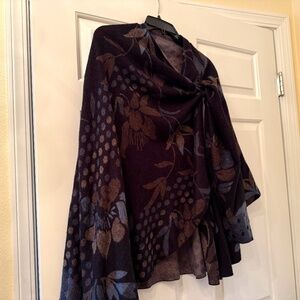 Rapti reversible cashmere wrap